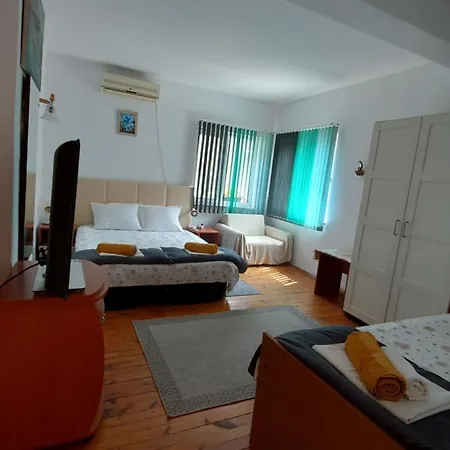 радеви ابزور